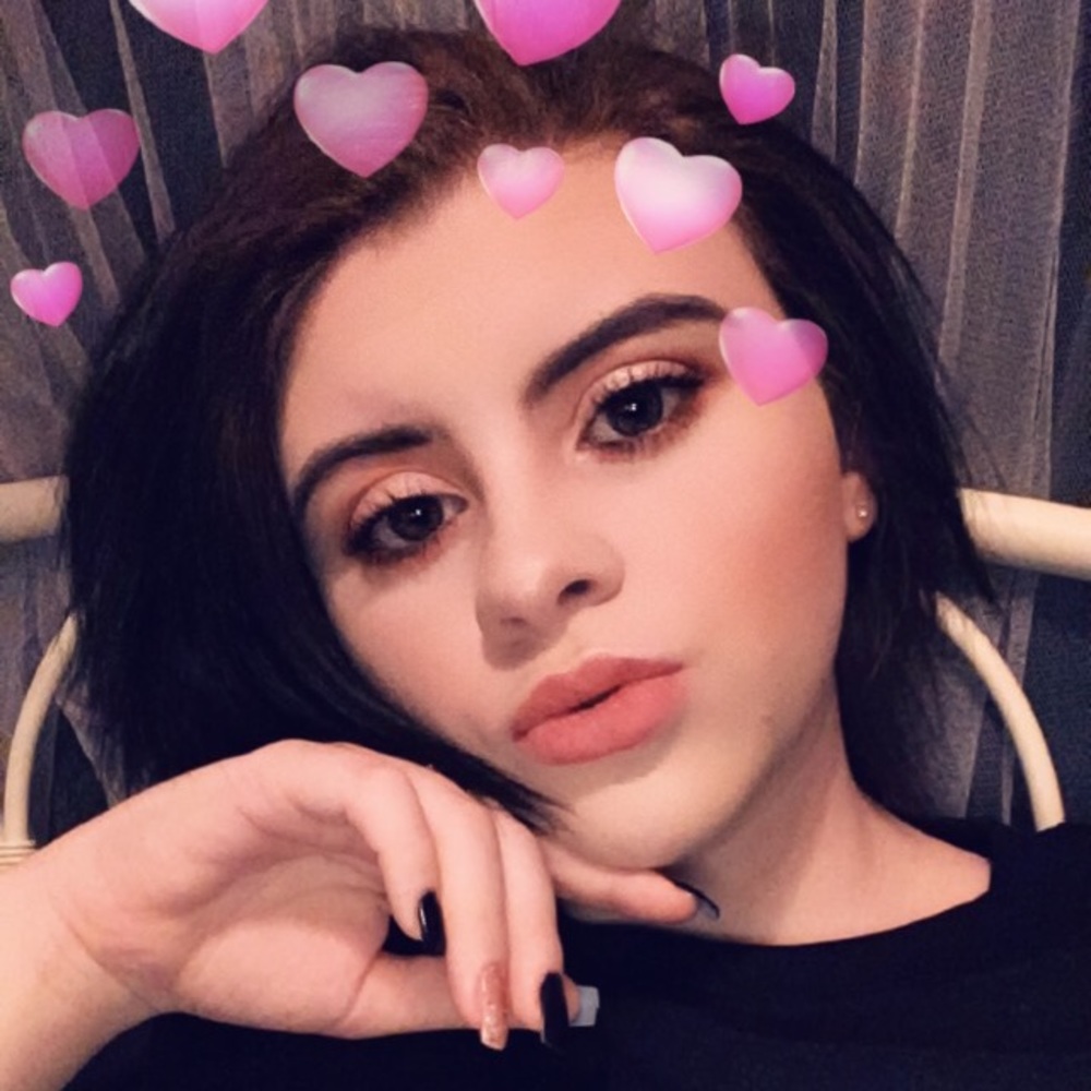 Meet your Posher, Maddie